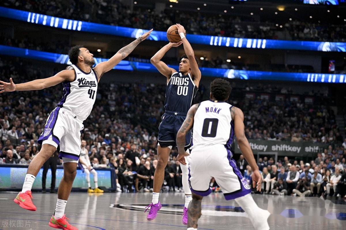 关于雄鹿力克黄蜂，尼克斯不敌独行侠的信息