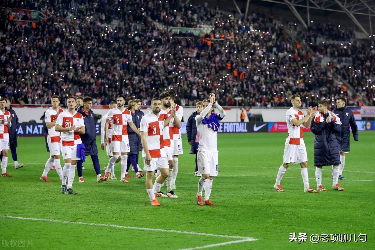 塞尔维亚主场-险胜匈牙利，晋级欧国联四强的简单介绍